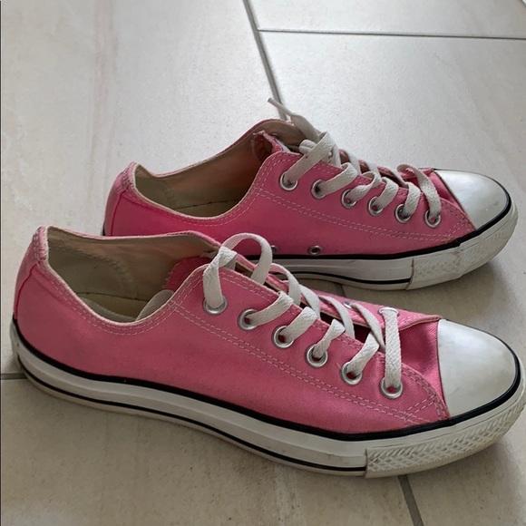 Converse Shoes - Women’s pink converse all star shoes size 7.5